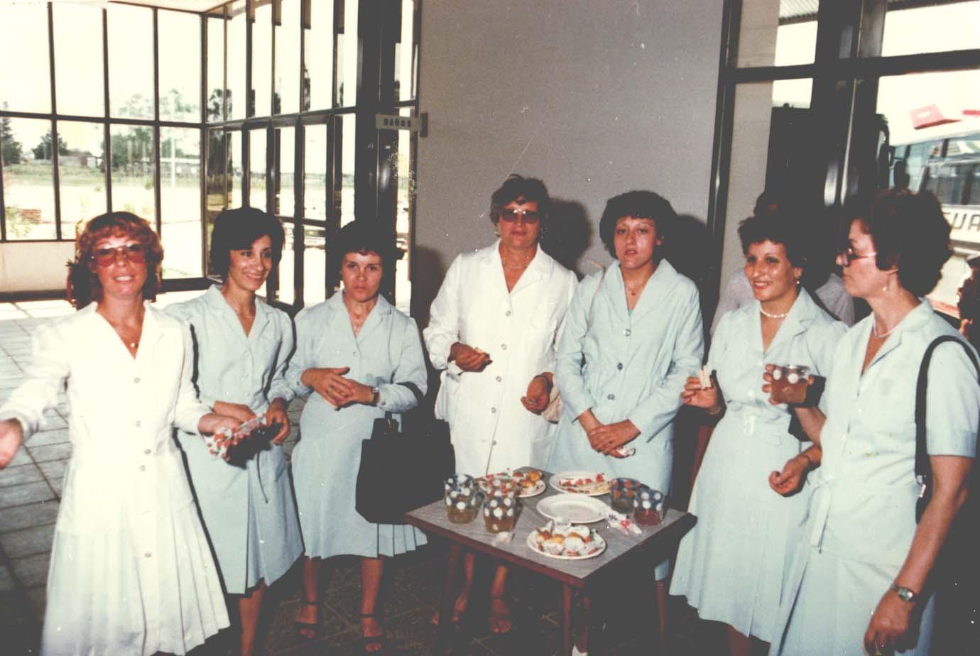 1983 Inauguración de la Terminal. Personal municipal.