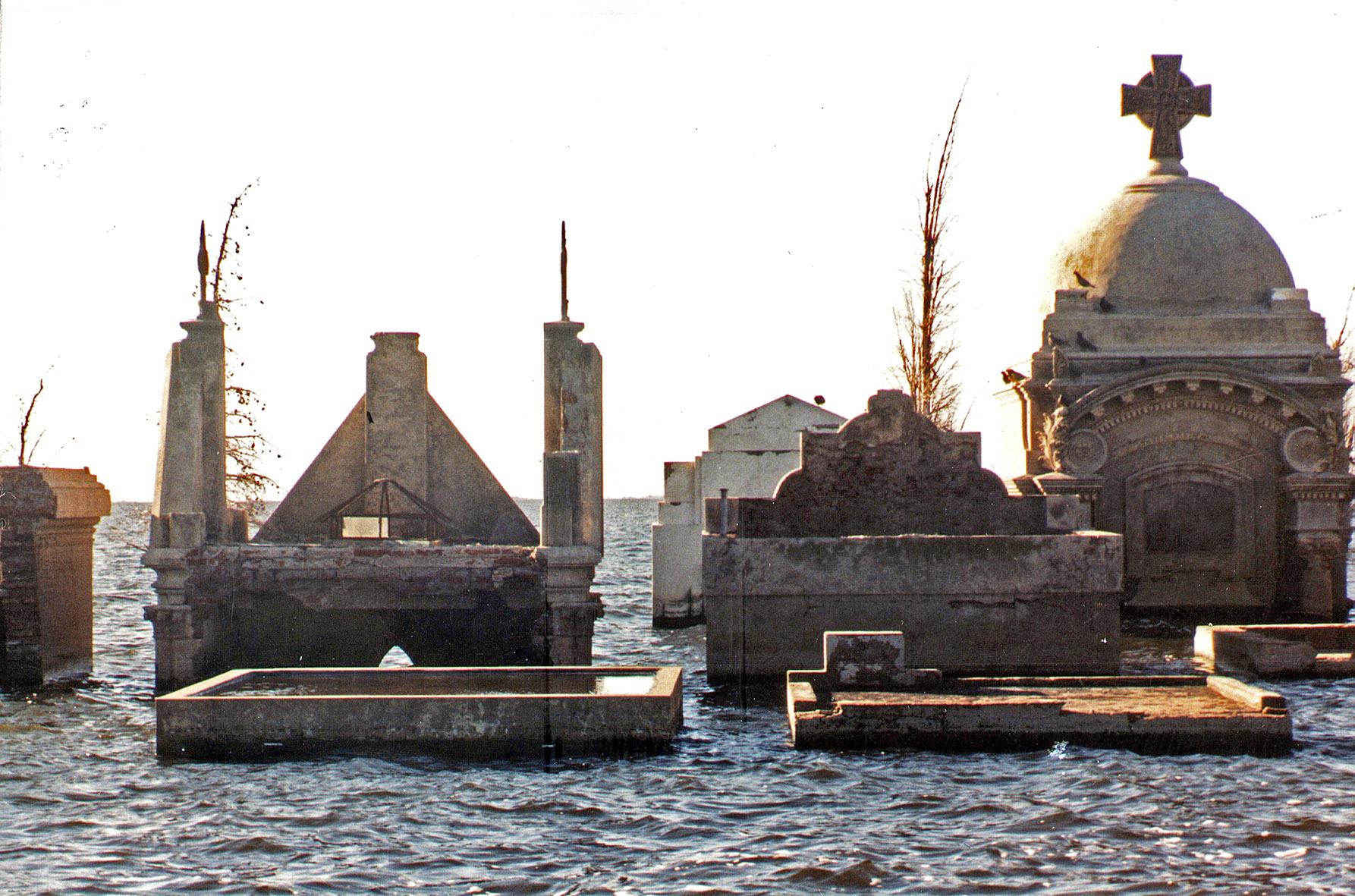 CEMENTERIO 1-1-95-2